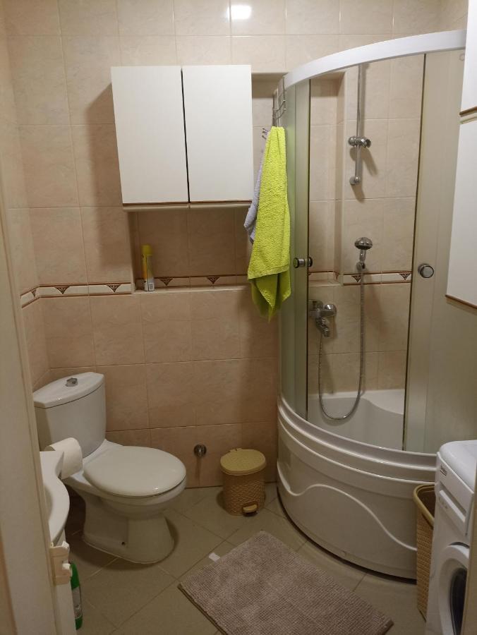 Apartmani Ana ติวัต ภายนอก รูปภาพ