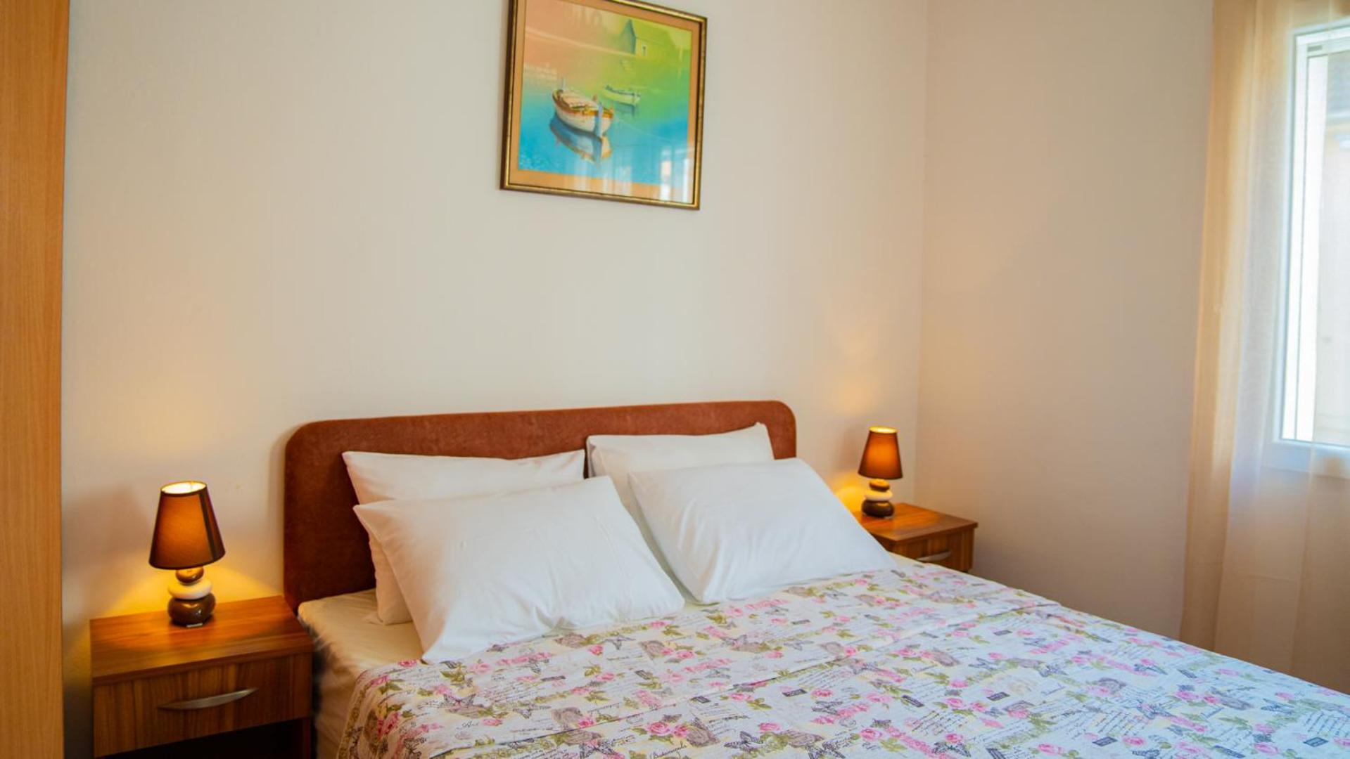 Apartmani Ana ติวัต ภายนอก รูปภาพ