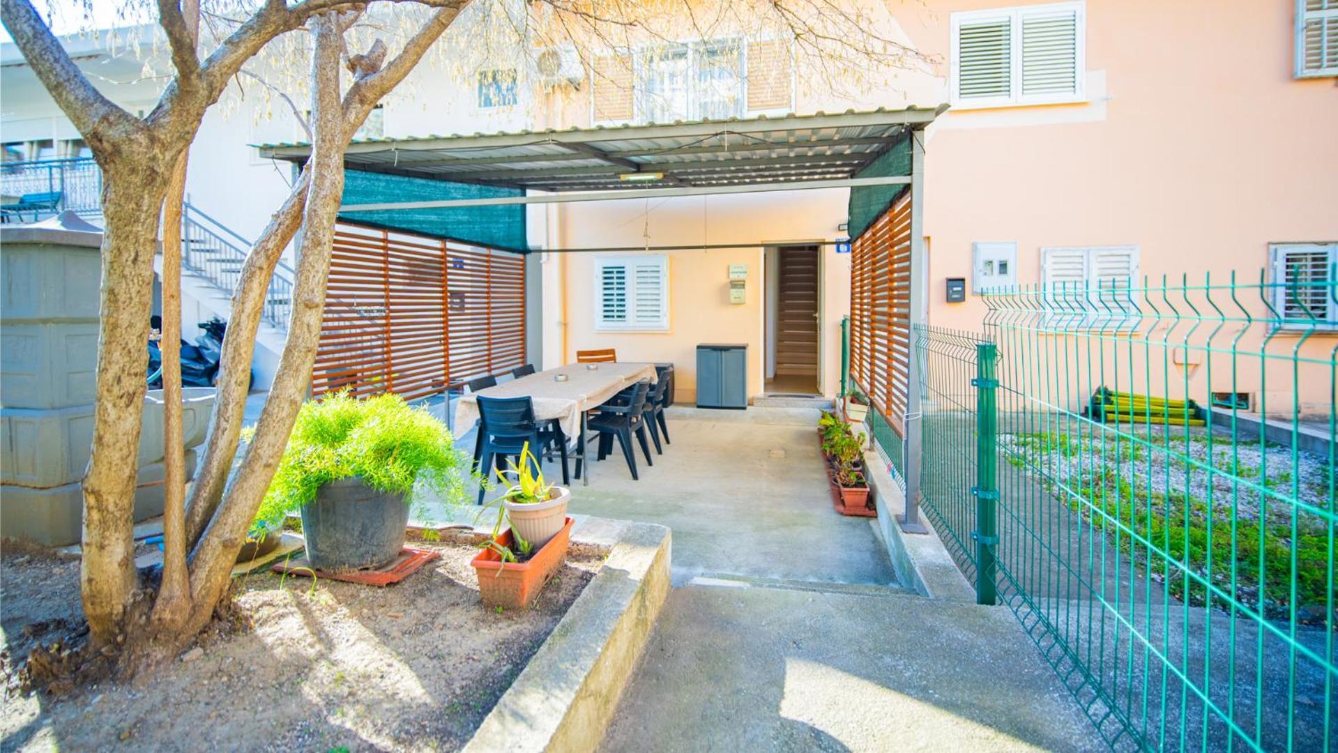 Apartmani Ana ติวัต ภายนอก รูปภาพ